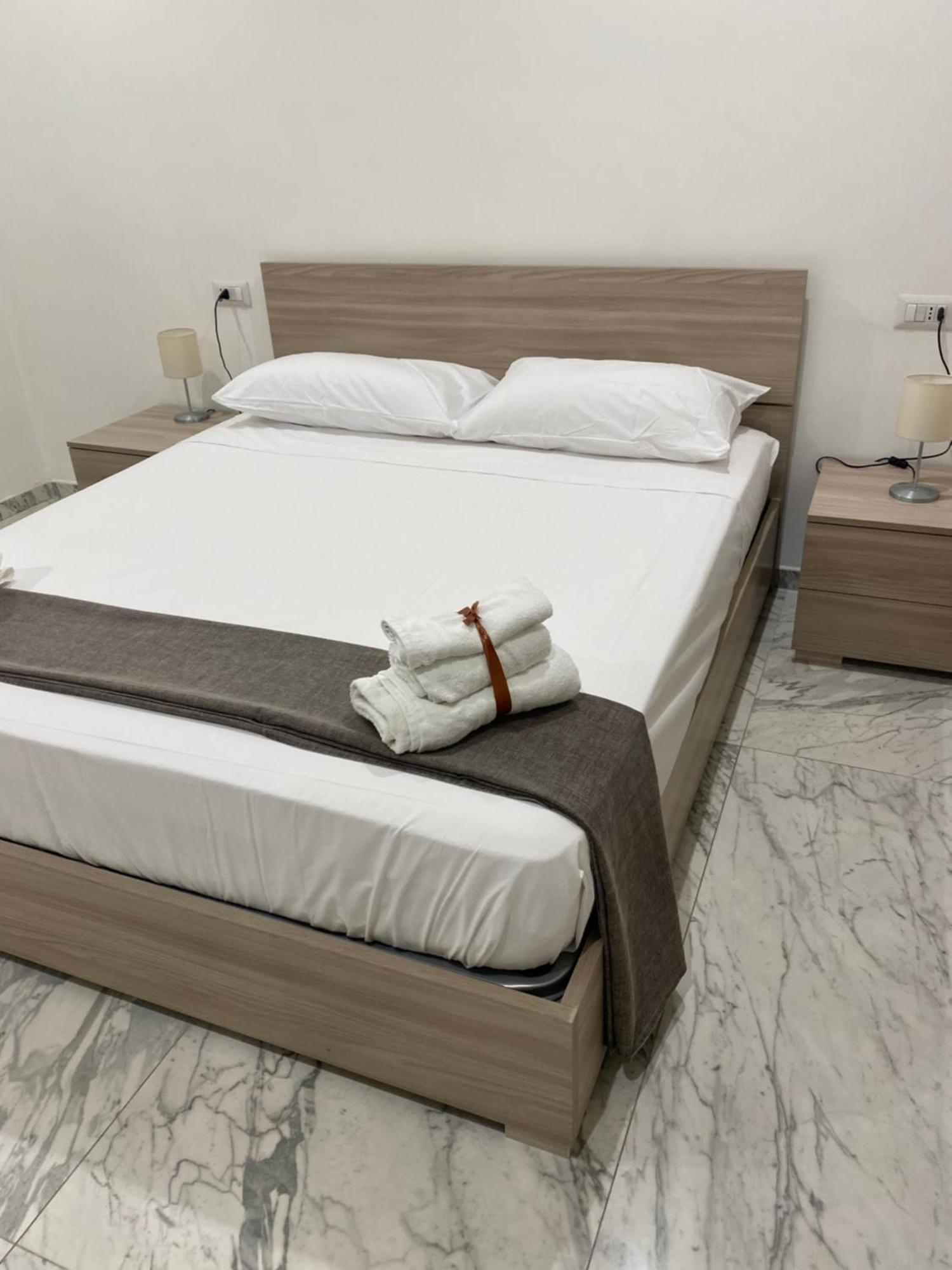 B&B De Rossi185 Bari Exterior photo